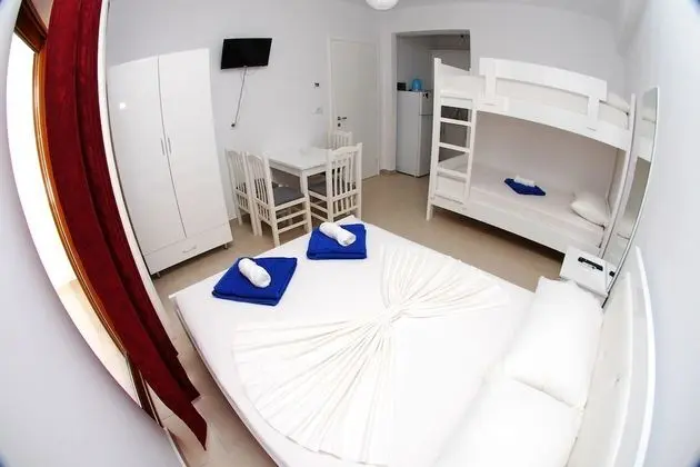 Dört Kişilik Oda, Balkon
