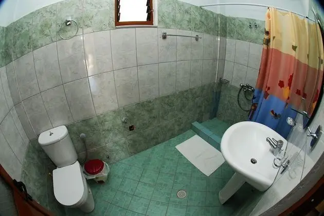 Dört Kişilik Oda, Balkon