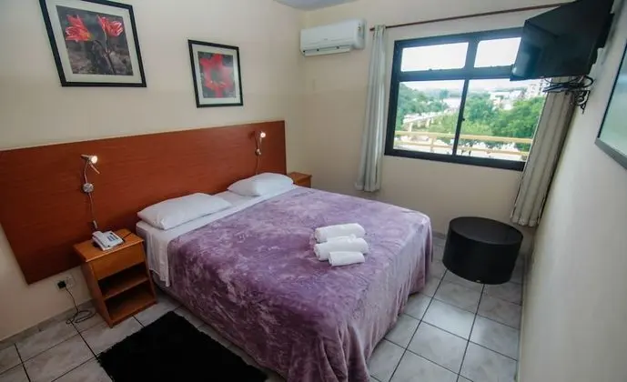 Deluxe Dört Kişilik Oda