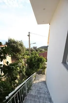 Dört Kişilik Oda, Balkon