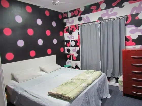 Standard Tek Büyük veya İki Ayrı Yataklı Oda, Ortak Banyo