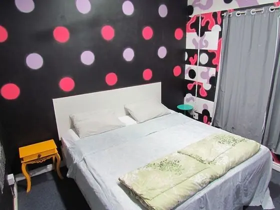 Standard Tek Büyük veya İki Ayrı Yataklı Oda, Ortak Banyo