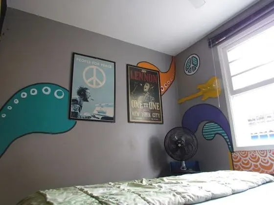 Standard Tek Büyük veya İki Ayrı Yataklı Oda, Ortak Banyo