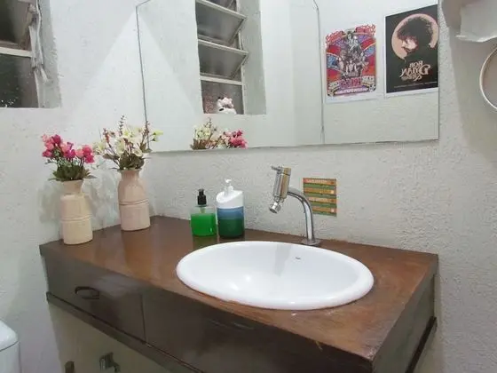 Standard Tek Büyük veya İki Ayrı Yataklı Oda, Ortak Banyo