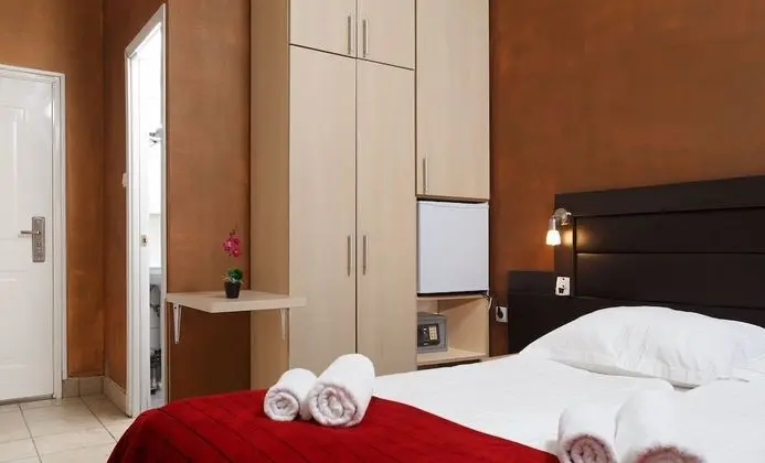 Tek Büyük Yataklı Oda, Balkon
