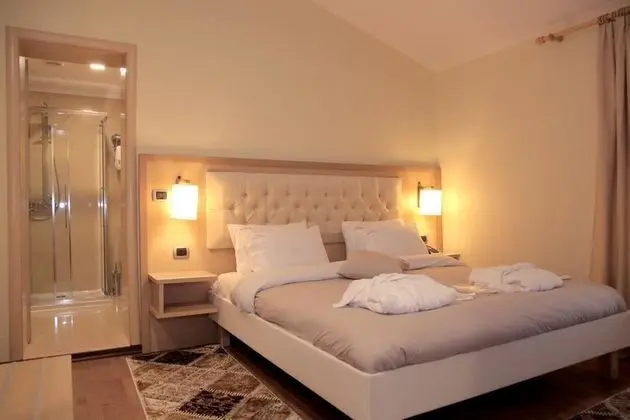 Deluxe Tek Büyük Yataklı Oda, 1 Büyük (Queen) Boy Yatak, Engellilere Uygun