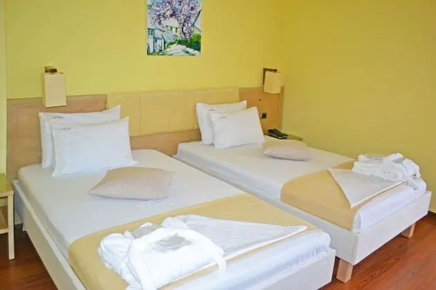 İki Ayrı Yataklı Oda, 2 Tek Kişilik Yatak, Sigara İçilmez