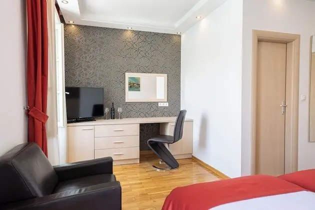 Standard Tek Büyük Yataklı Oda, Şehir Manzaralı