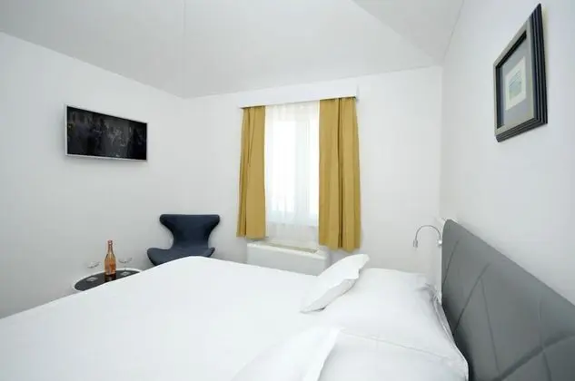 Standard Tek Büyük Yataklı Oda, Şehir Manzaralı