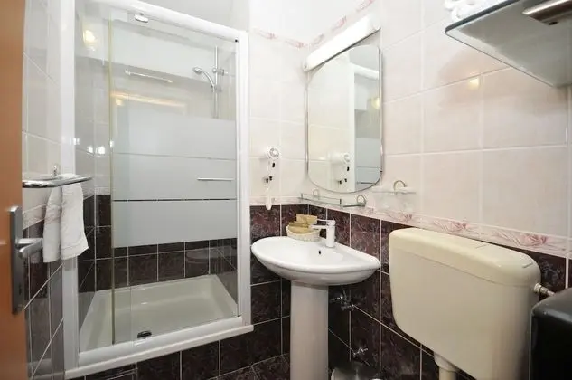 Standard Tek Büyük Yataklı Oda, Şehir Manzaralı