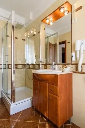 Superior Tek Büyük Yataklı Oda, Şehir Manzaralı