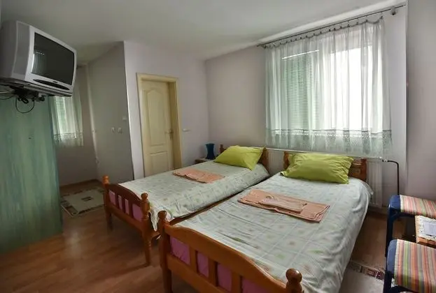 Basic İki Ayrı Yataklı Oda, Özel Banyo (5)