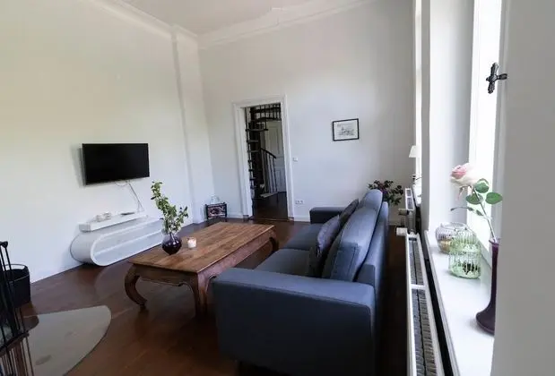 Süit, Balkon