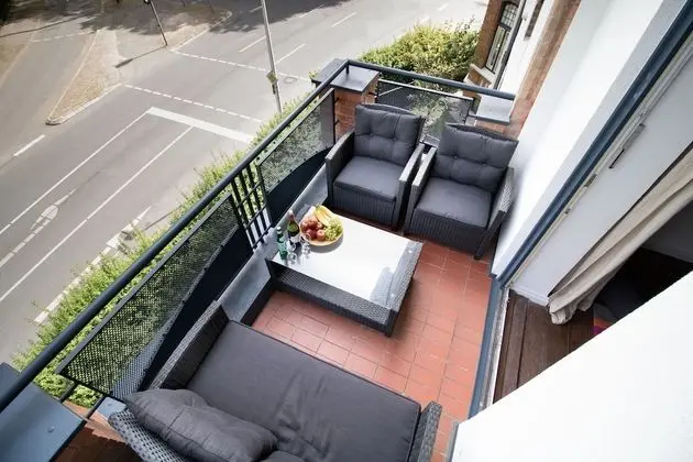 Süit, Balkon