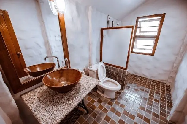 Classic Tek Büyük Yataklı Oda
