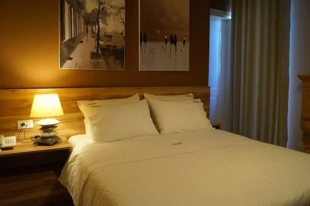 Comfort Tek Büyük veya İki Ayrı Yataklı Oda, Balkon