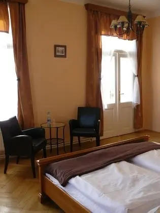 Basic Tek Büyük veya İki Ayrı Yataklı Oda, Buzdolabı, Şehir Manzaralı