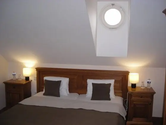 Basic Tek Büyük veya İki Ayrı Yataklı Oda, Buzdolabı, Şehir Manzaralı