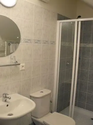 Basic Tek Büyük veya İki Ayrı Yataklı Oda, Buzdolabı, Şehir Manzaralı