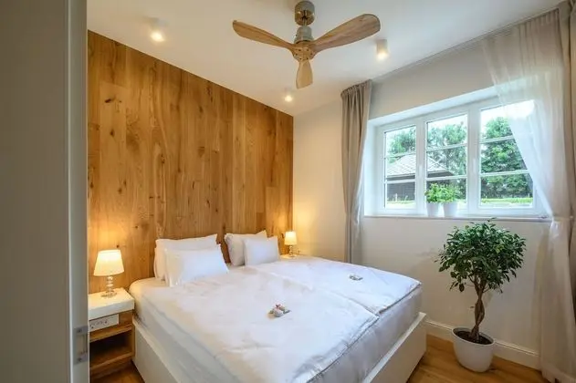 Luxury Apart Daire, Bahçe Manzaralı