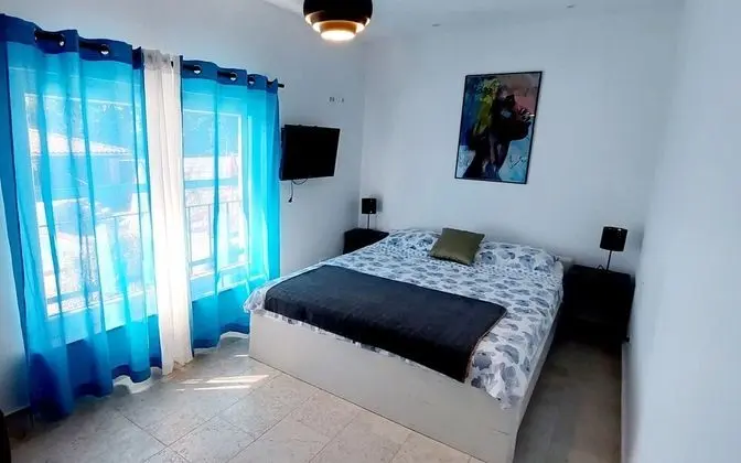 Villa, 4 Yatak Odası, Şömine