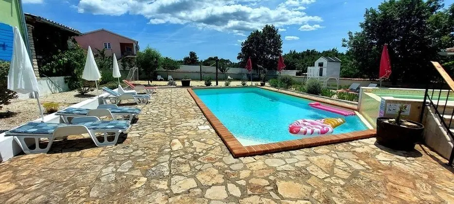 Villa, 4 Yatak Odası, Şömine