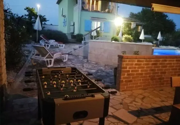 Villa, 4 Yatak Odası, Şömine