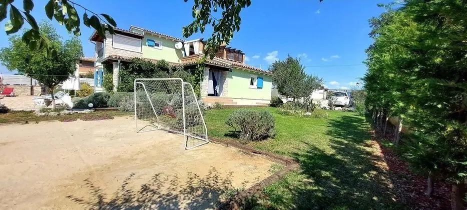 Villa, 4 Yatak Odası, Şömine