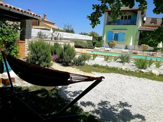 Villa, 4 Yatak Odası, Şömine
