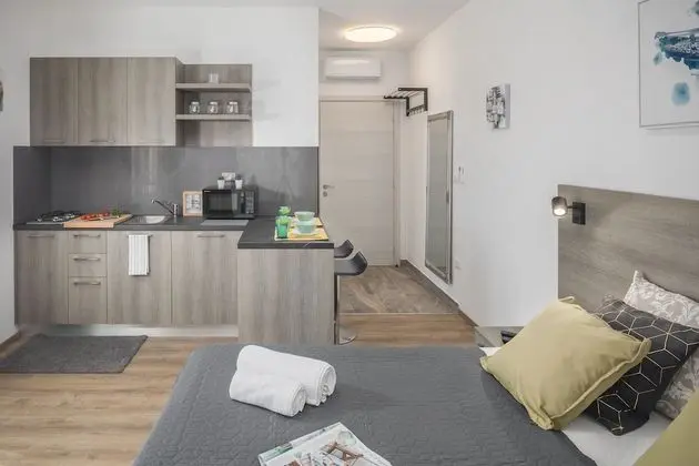 Superior Stüdyo Süit