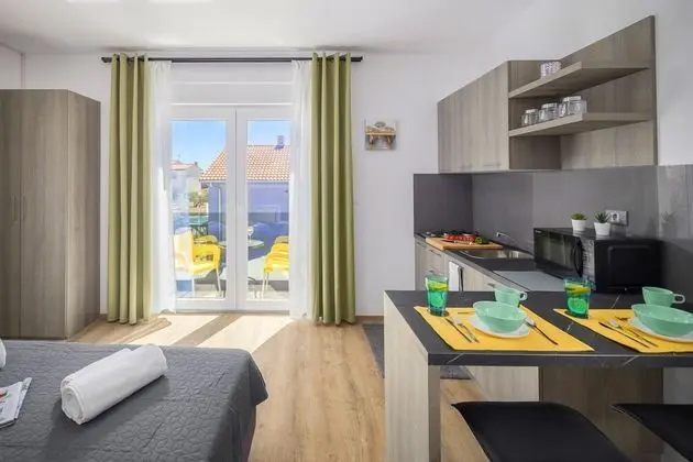 Superior Stüdyo Süit