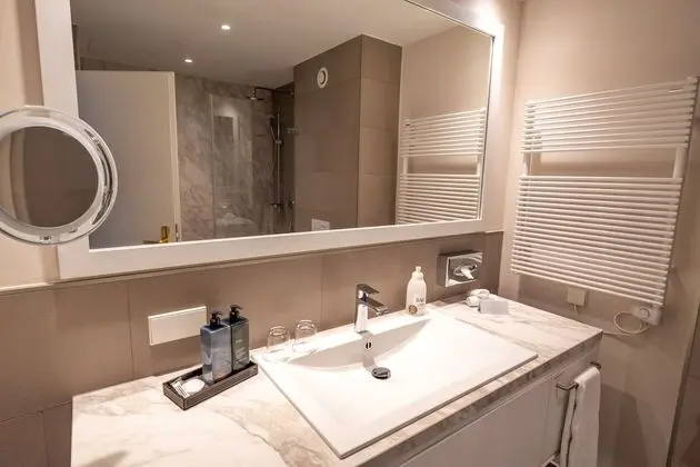 Superior Tek Büyük Yataklı Oda