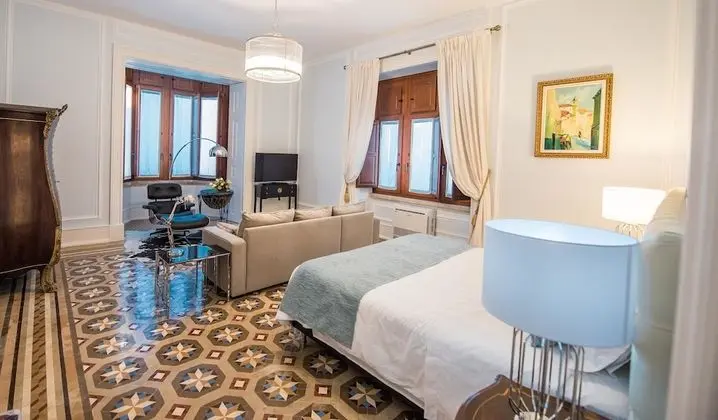 Superior Dört Kişilik Oda