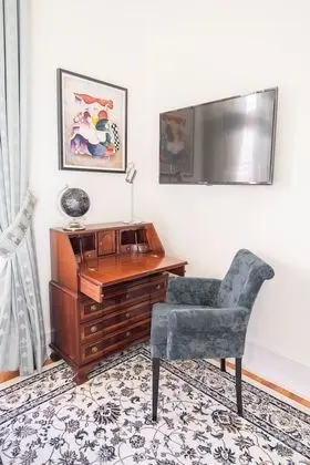 Tek Büyük Yataklı Oda, Dağ Manzaralı