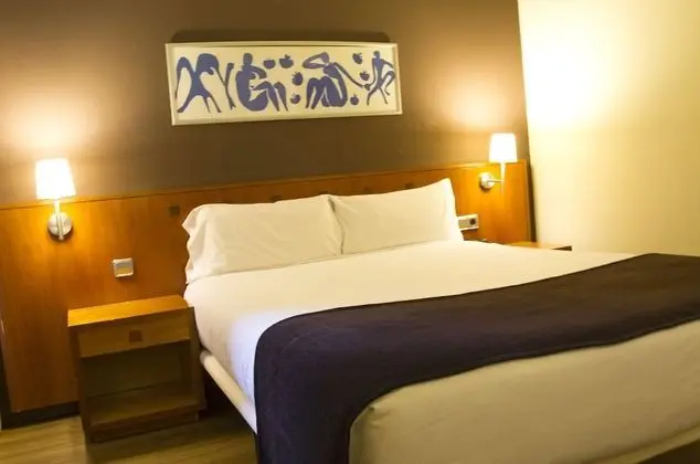 Classic Tek Büyük veya İki Ayrı Yataklı Oda