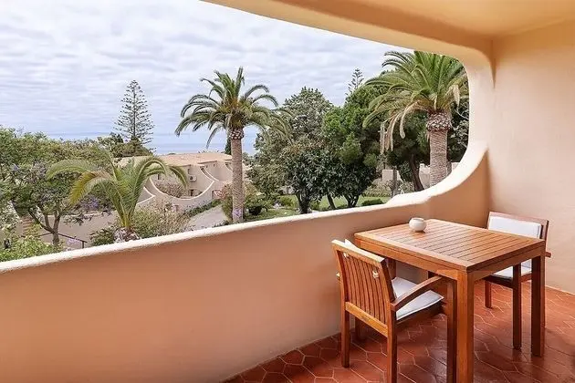 Junior Süit (Emotion)