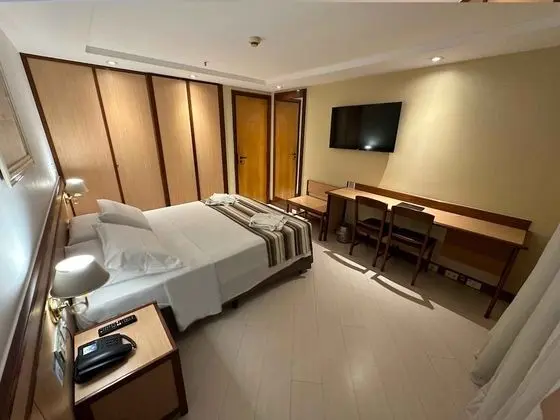 Deluxe Tek Büyük Yataklı Oda