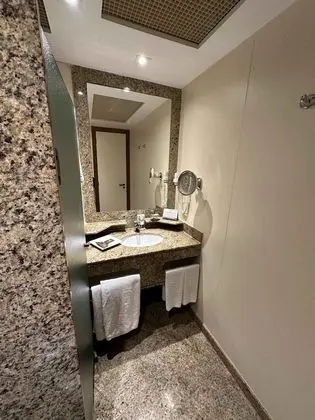 Superior Tek Büyük Yataklı Oda