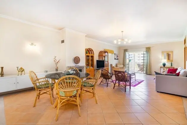 Apart Daire, 3 Yatak Odası, Teras, Bahçe Manzaralı