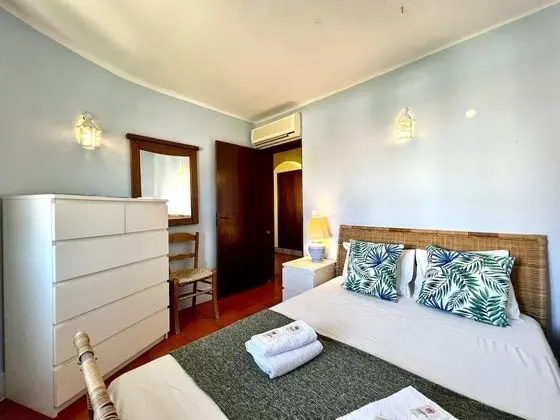 Villa, 4 Yatak Odası, Kişiye Özel Havuzlu