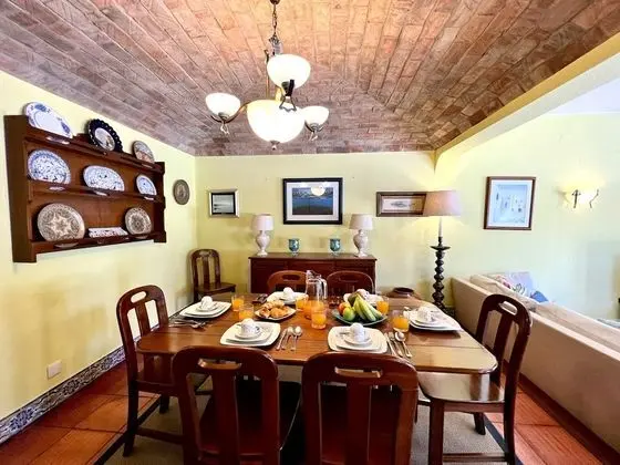 Villa, 4 Yatak Odası, Kişiye Özel Havuzlu