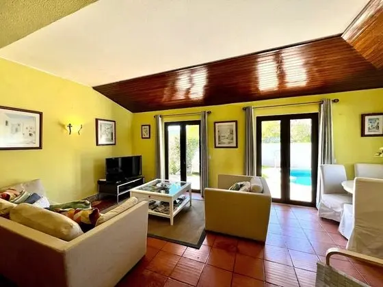 Villa, 4 Yatak Odası, Kişiye Özel Havuzlu