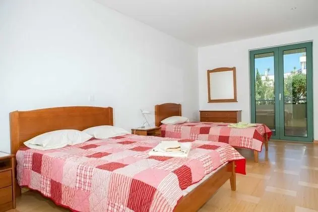 Apart Daire, 3 Yatak Odası, Teras, Bahçe Manzaralı