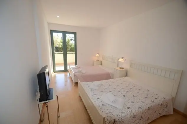 Apart Daire, 2 Yatak Odası, Teras, Bahçe Manzaralı