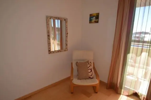 Apart Daire, 2 Yatak Odası, Teras, Bahçe Manzaralı