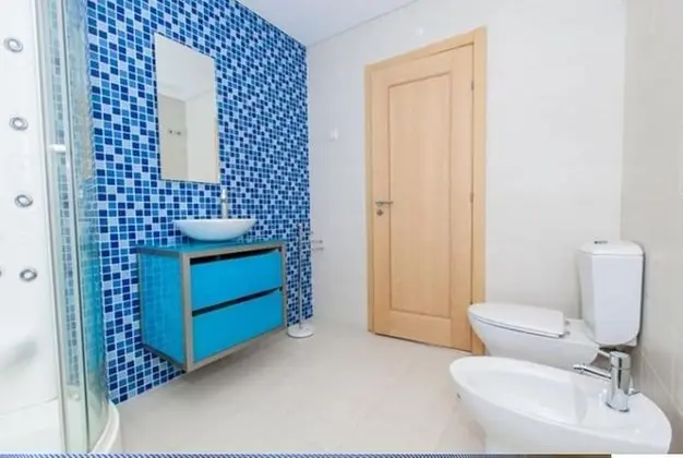 Apart Daire, 2 Yatak Odası, Teras, Havuz Manzaralı