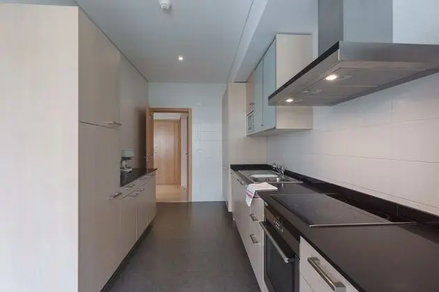 Apart Daire, 1 Yatak Odası, Teras, Havuz Manzaralı