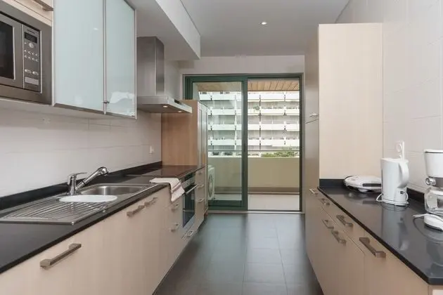 Apart Daire, 1 Yatak Odası, Teras, Havuz Manzaralı