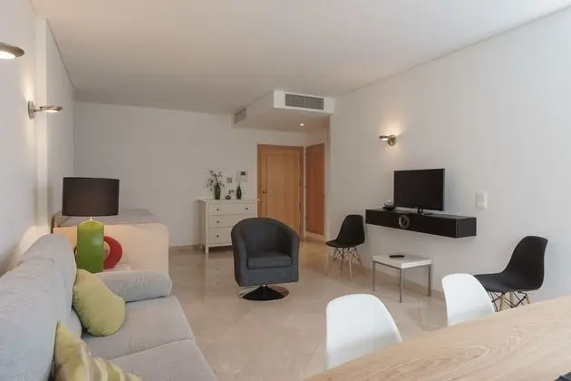 Apart Daire, 1 Yatak Odası, Teras, Havuz Manzaralı