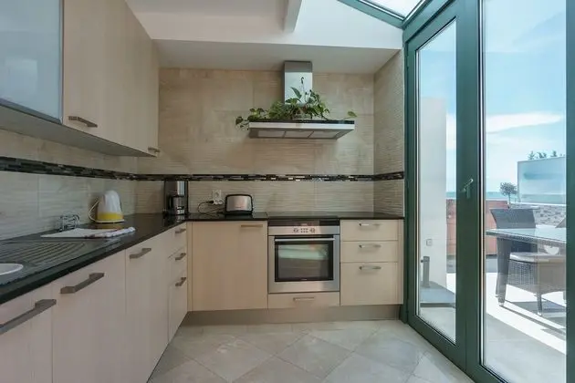 Exclusive Çatı Katı Süiti (Penthouse), 3 Yatak Odası, Sıcak Su Havuzu, Marina Manzaralı